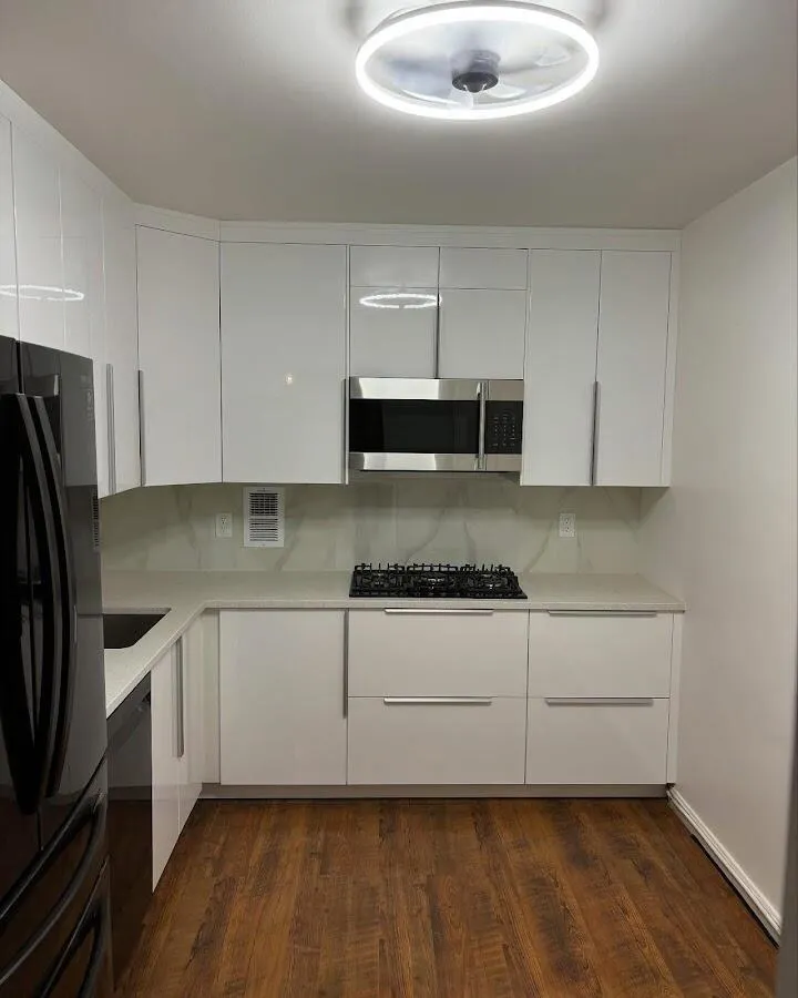 Renovated kitchen with quartz countertops in Berwick